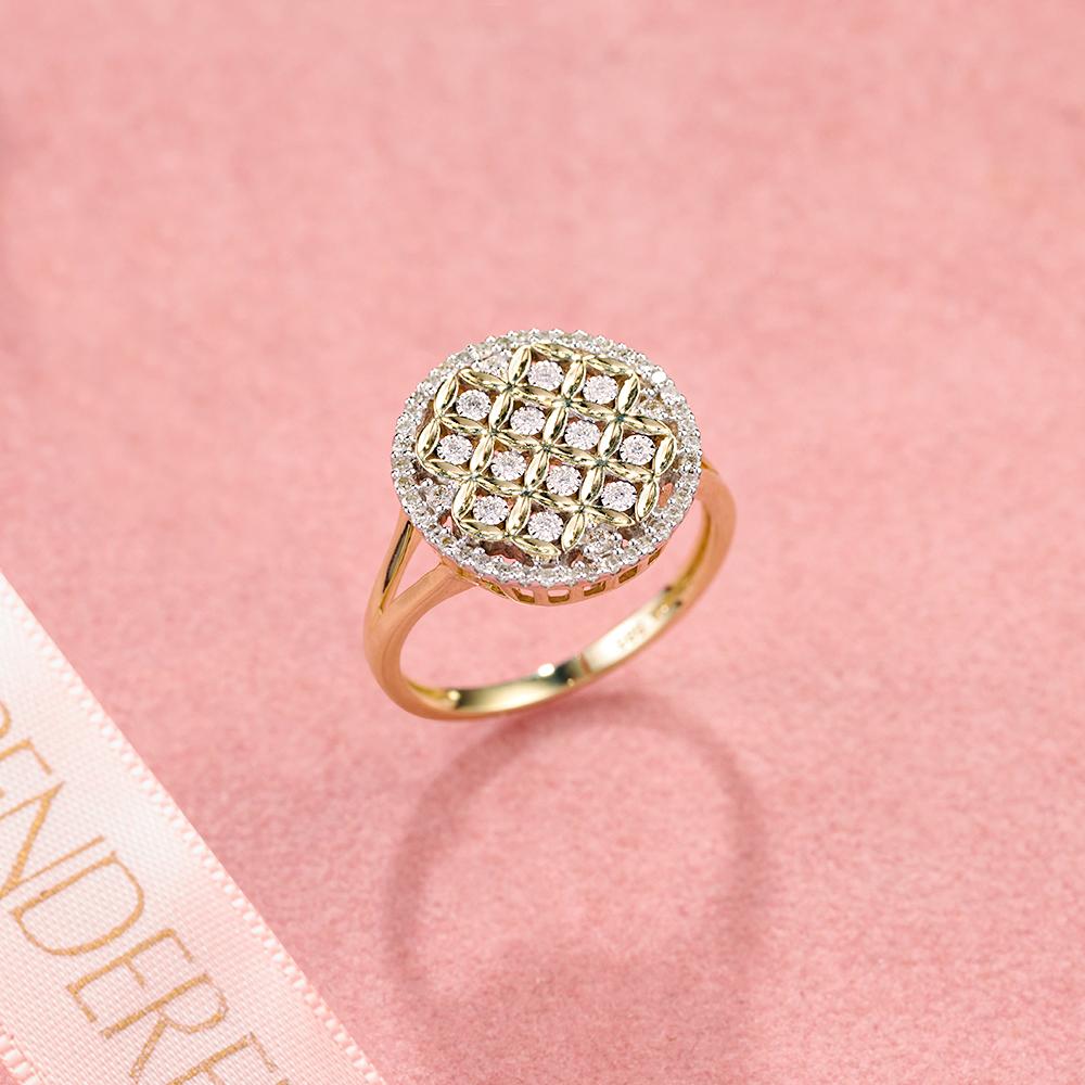 Luksuzan prsten sa dijamatima 0.25ct